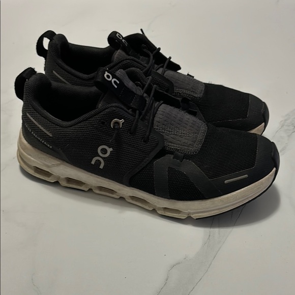 On cloud sneakers - Picture 5 of 5